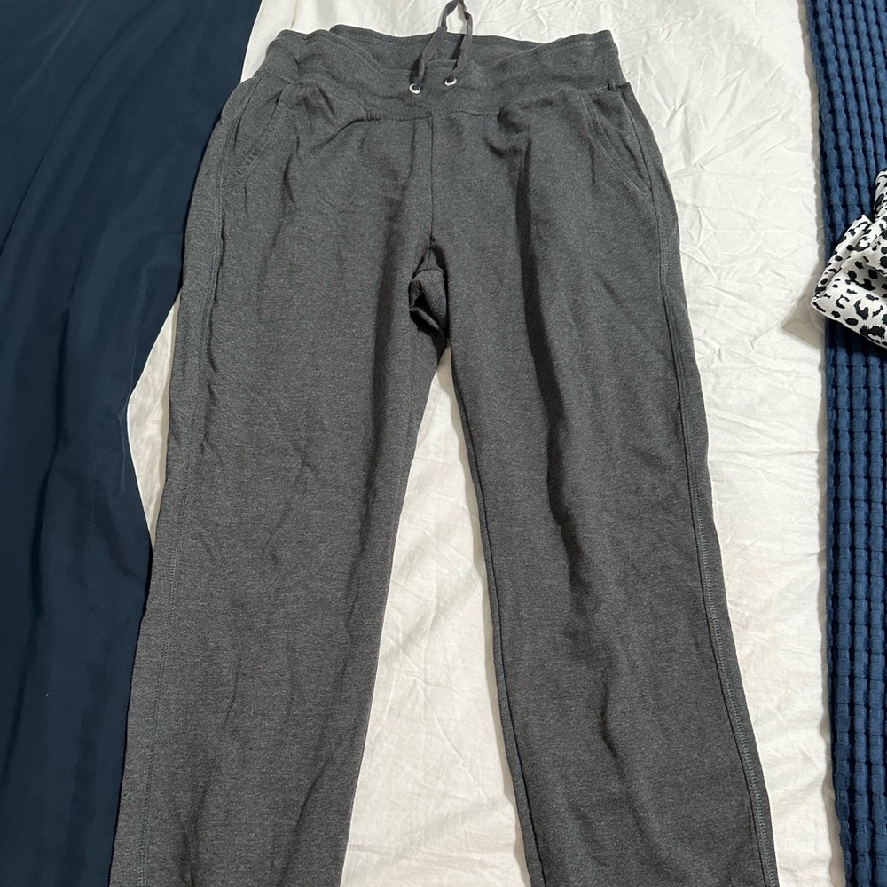 Hanes lounge pants